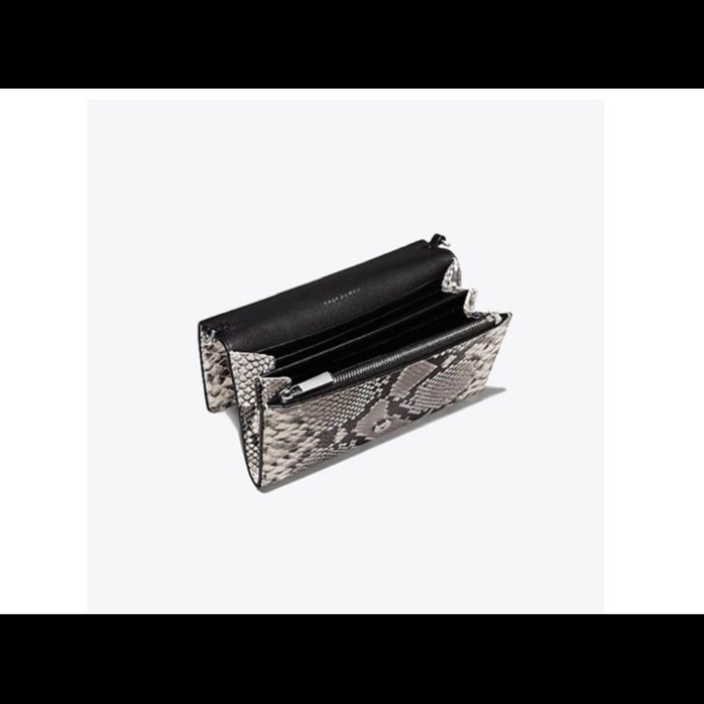 Tory Burch Robinson crossbody wallet